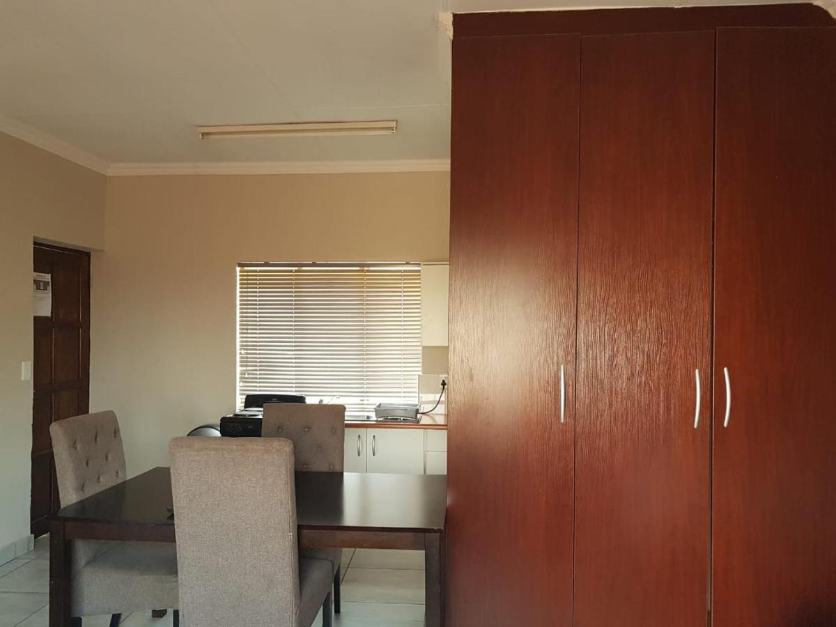 Private Apartments & Biz Stays Pretoria-Noord Dış mekan fotoğraf
