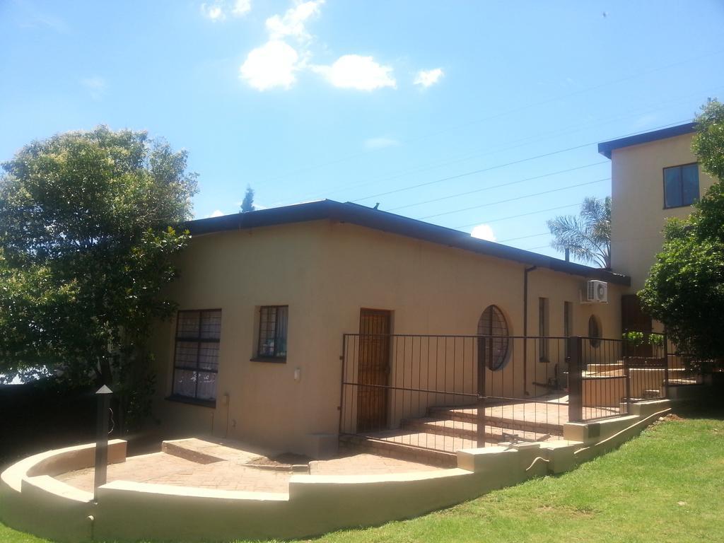 Private Apartments & Biz Stays Pretoria-Noord Oda fotoğraf